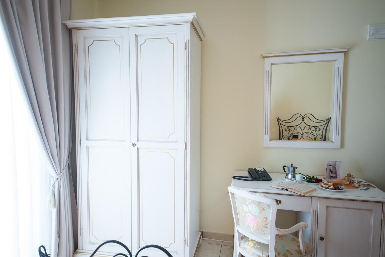 Villa Marchesa Castelnuovo Cilento Екстериор снимка