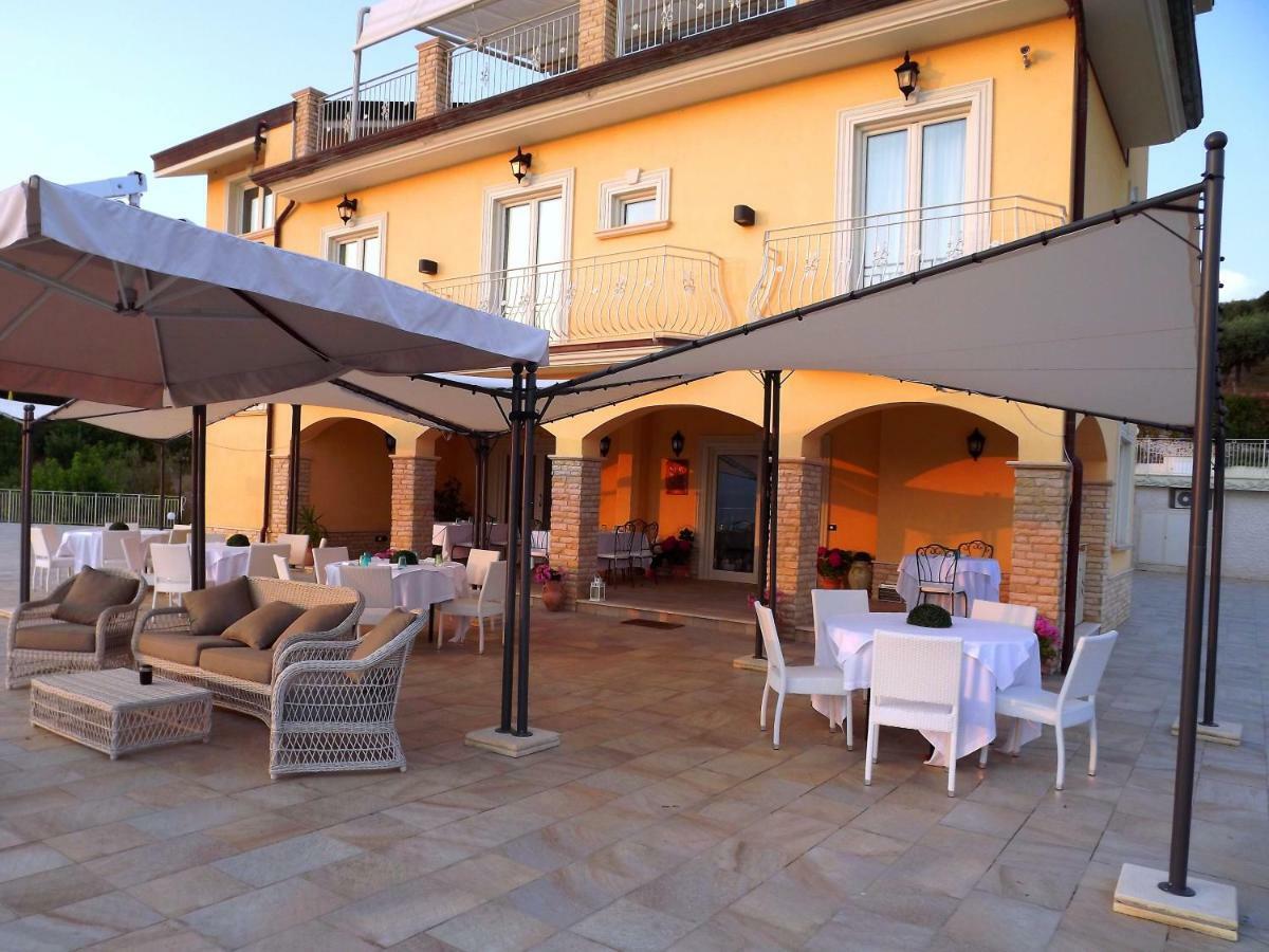 Villa Marchesa Castelnuovo Cilento Екстериор снимка